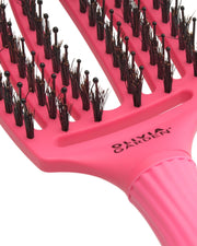 Fingerbrush Boar & Nylon - Hot Pink M
